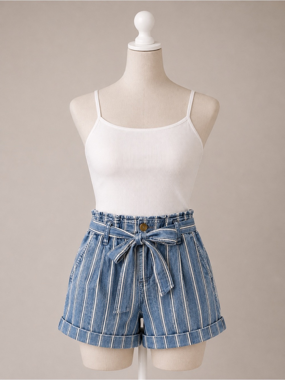 American Eagle Striped Paperbag Waist Shorts size 0